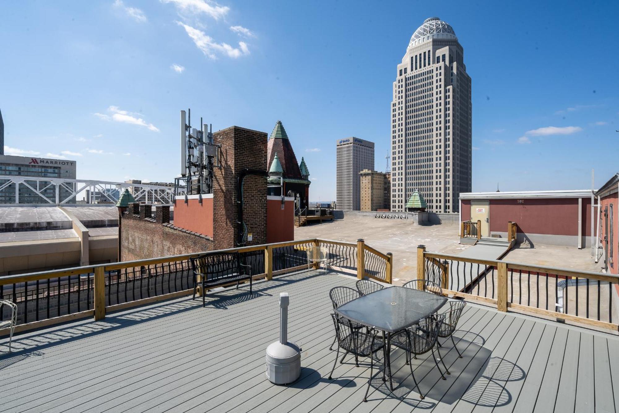 Top Floor Penthouse At The Historic Levy Building Louisville Luaran gambar
